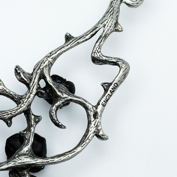 ❤️Alchemy of England The Blood Rose Gothic Red Heart Pendant Necklace - Picture 11 of 14